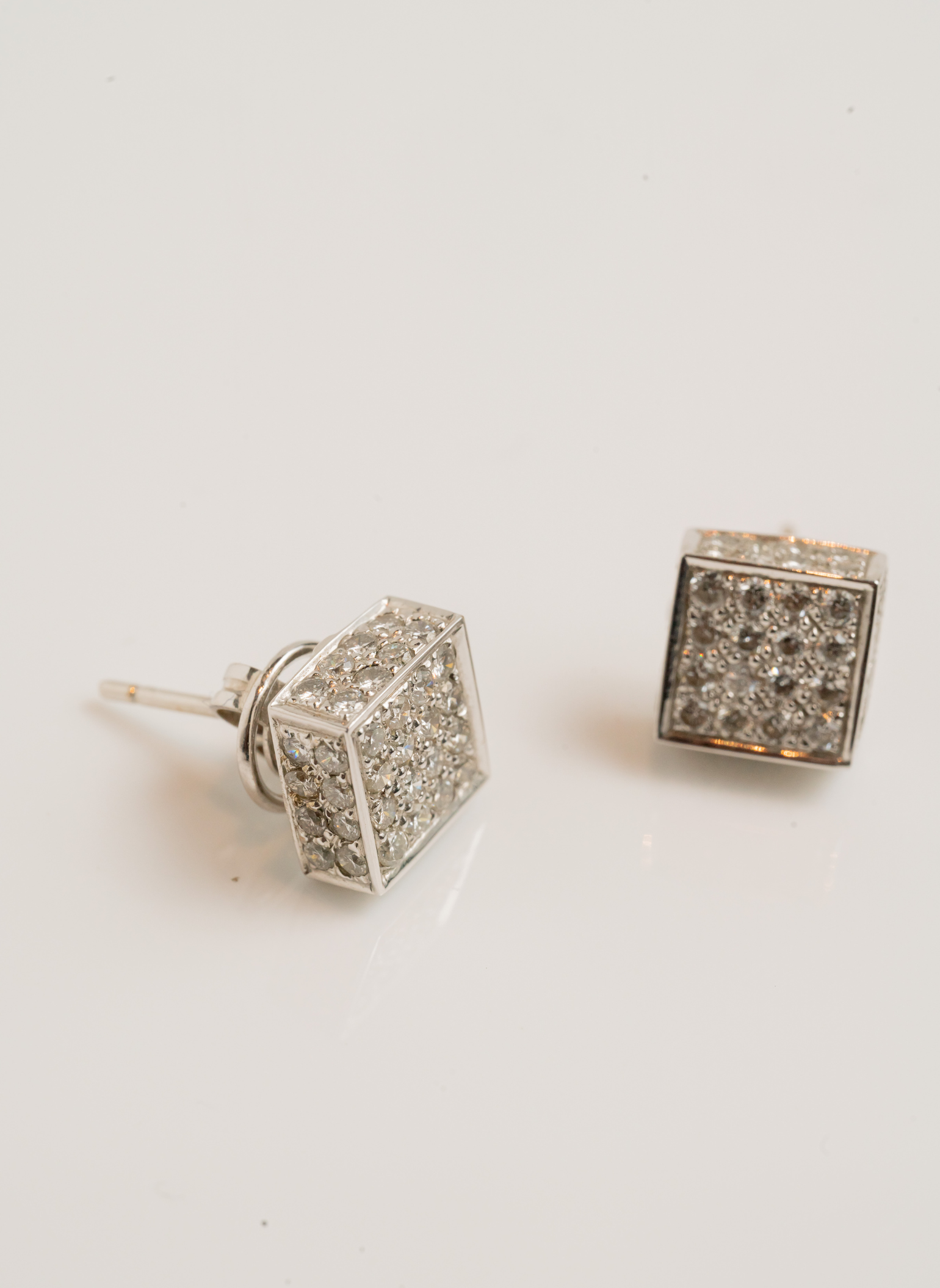 Pendientes Dormilonas Diamantes Talla Princesa