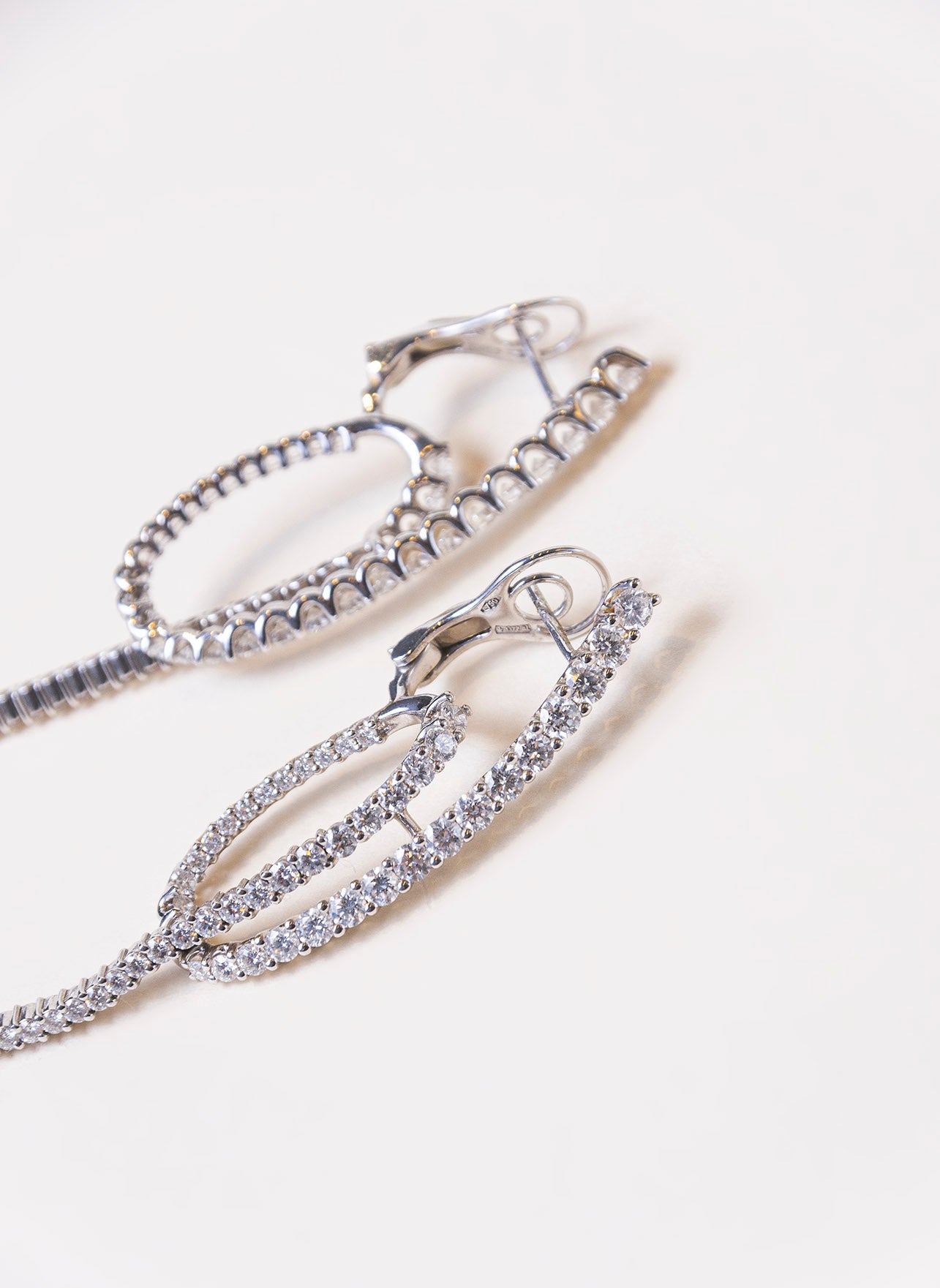Pendientes Grandes Oro Blanco y  Diamantes